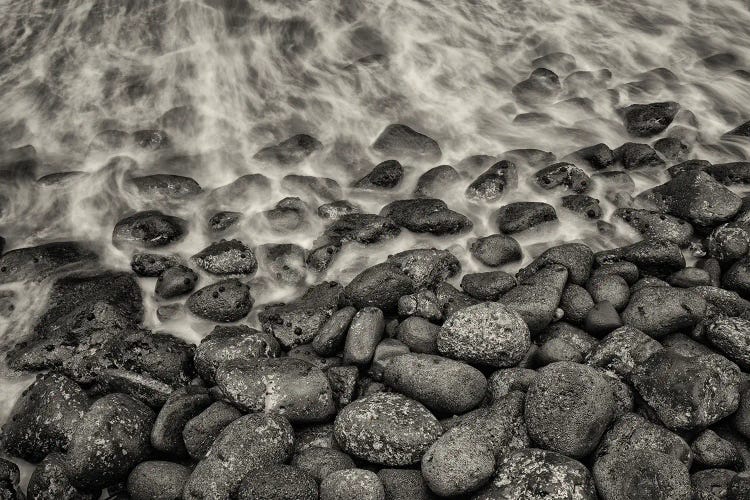 Rockt Shoreline by Dennis Frates wall art