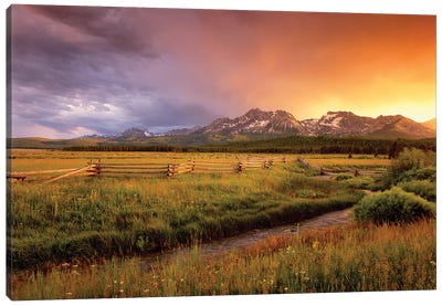 Sawtooth Sunrise Canvas Art Print - Mountains Scenic Photography