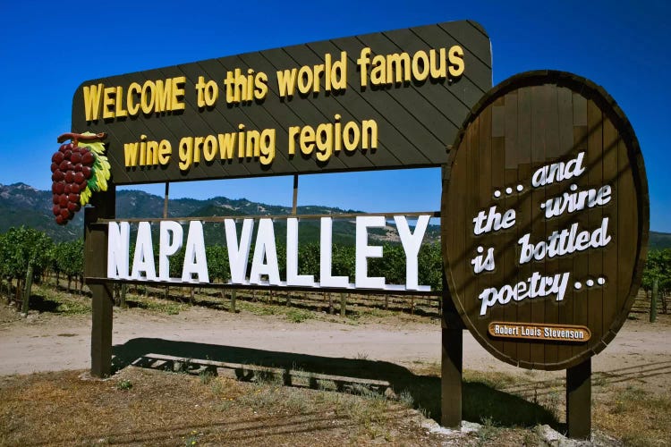 Welcome Sign, Napa Valley American Viticultural Area, Napa County, California, USA, 