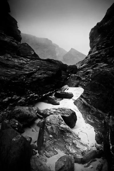 Rocks: The Gap by Dorit Fuhg