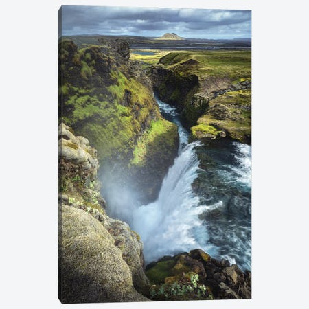 A Summerday In The Icelandic Highlands Canvas Print #DGG25} by Daniel Gastager Canvas Artwork