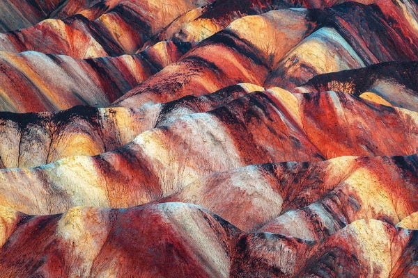 South Dakota: Colors Of The Badlands by Daniel Gastager