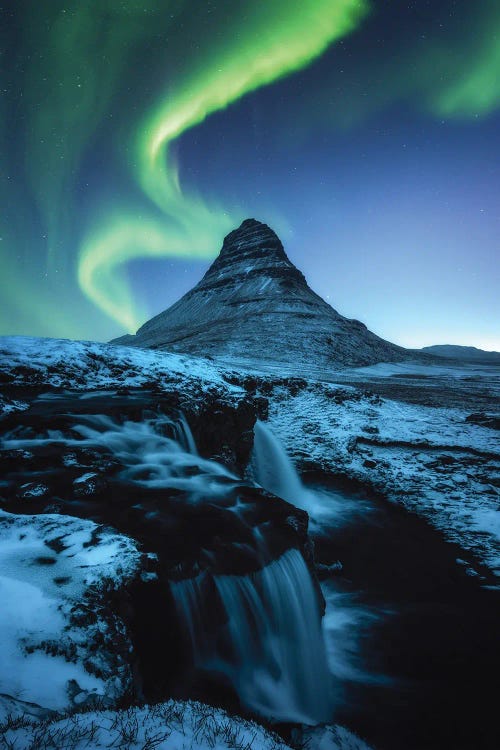 Dancing Aurora Borealis Above Kirkjufell