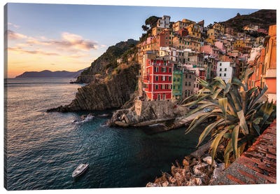 Sunset At Riomaggiore In Italy Canvas Art Print