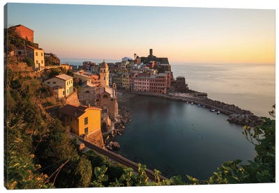 Golden Hour At Vernazza In Italy Canvas Art Print - Daniel Gastager