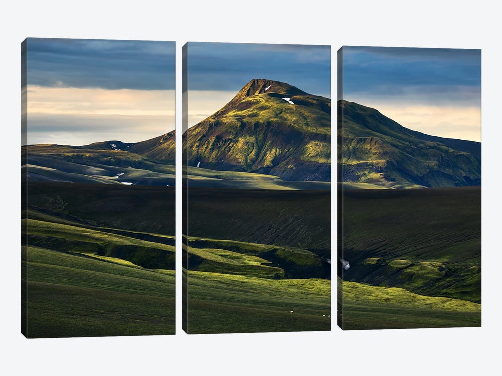 A Dramatic View In The Icelandic Highlands by Daniel Gastager 3-piece Canvas Art