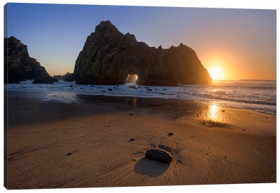 Golden Sunset At The Coast Of Big Sur State Park Canvas Art Print - Daniel Gastager