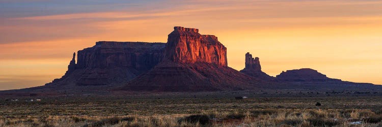 Red Sunrise In The Desert - Utah