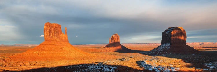 Monument Valley Sunset Panorama - Utah