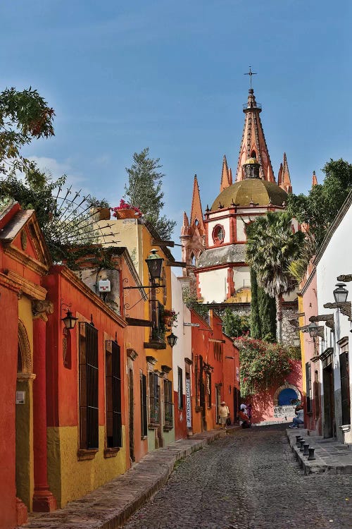 San Miguel De Allende, Mexico. Ornate Parroquia de San Miguel Archangel.