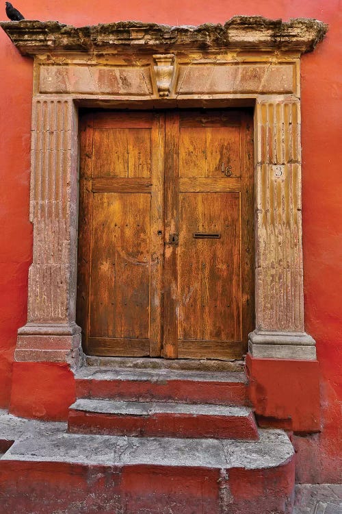 Guanajuato in Central Mexico. Colorful doorways