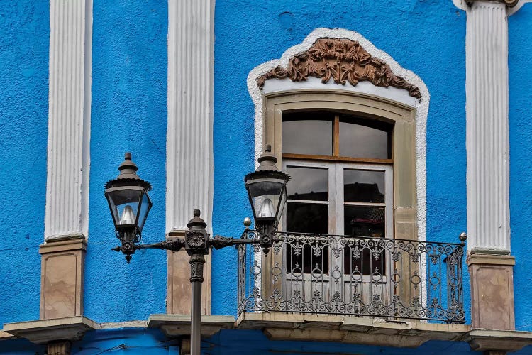 Guanajuato in Central Mexico. Old colonial building with balcony