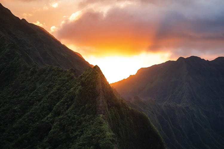 Pali Light Rays