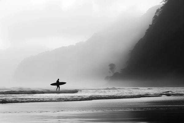 Beach Lover: Minimalistic Surf by Danilo de Alexandria