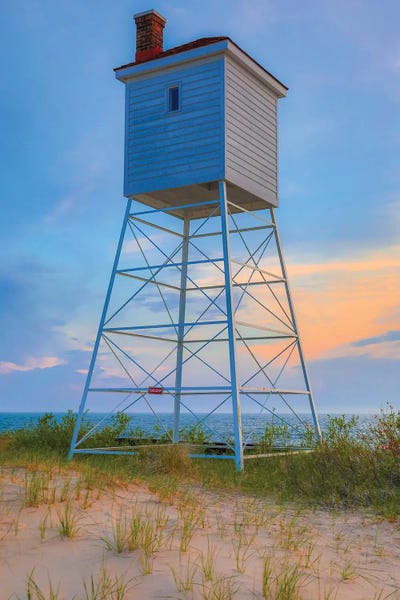 Lifeguard Shack Sunset by Dan Sproul canvas print