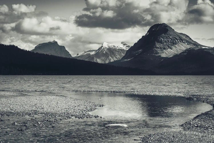 Dramatic Bow Lake