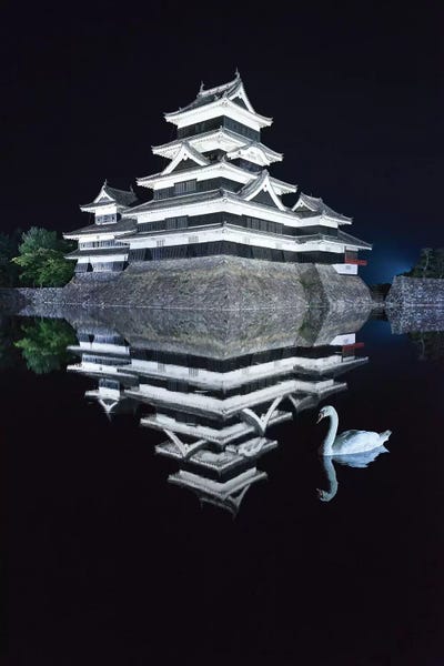 Castles & Palaces: Matsumoto Castle I by Daisuke Uematsu