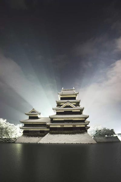 Sky: Matsumoto Castle IV by Daisuke Uematsu