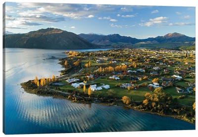 Wanaka and Lake Wanaka in autumn, Otago, South Island, New Zealand Canvas Art Print