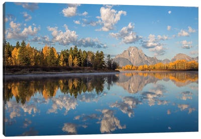 USA, Wyoming, Grand Teton National Park, Mt. Moran along the Snake River in autumn I Canvas Art Print - Grand Teton National Park Art