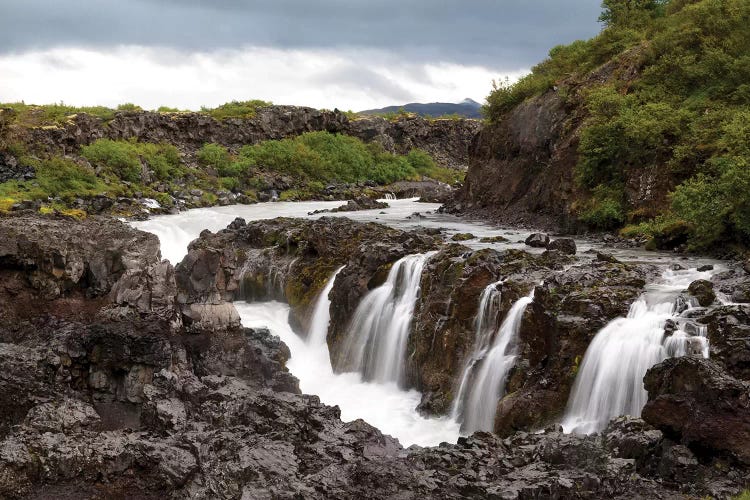 Iceland, Borgarfjordur, Barnafoss, Children's Falls, Hvita River.