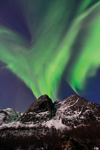 Elmar Weiss: Aurora Eruption by Elmar Weiss