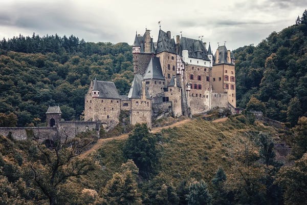 Castles & Palaces: Autumn In Eltz by Manjik Pictures