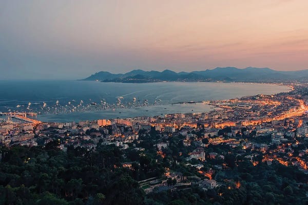 Provence-Alpes-Côte d'Azur: Sunset In Cannes by Manjik Pictures