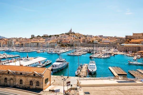 Provence-Alpes-Côte d'Azur: Marseille City by Manjik Pictures