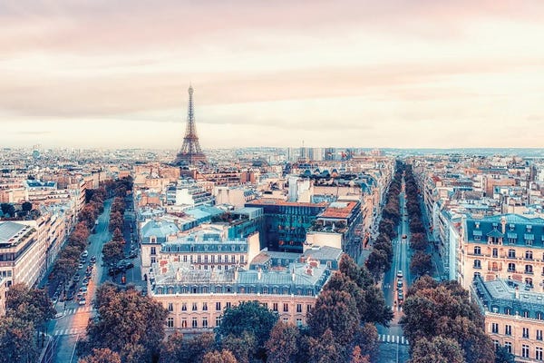 Eiffel Tower: Beautiful Paris City by Manjik Pictures