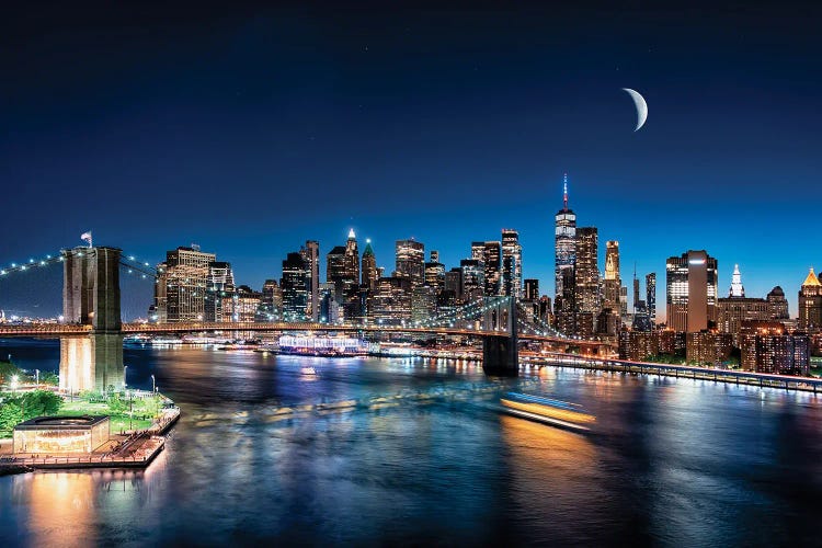 Moonrise In New York