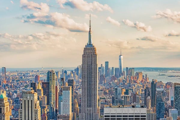 Manhattan: Empire State Building by Manjik Pictures