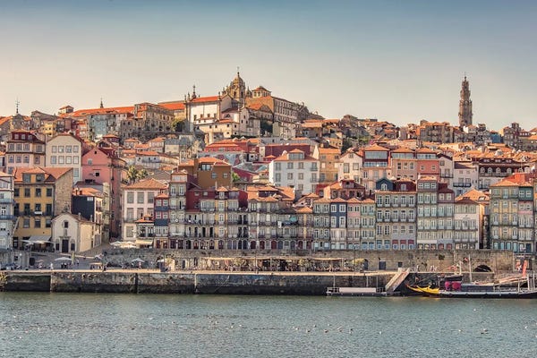 Porto: Porto by Manjik Pictures