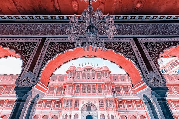 Castles & Palaces: City Palace Architecture by Manjik Pictures