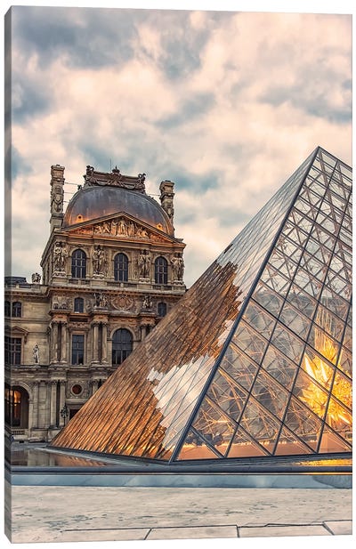 Modern Pyramid Canvas Art Print - Paris Art