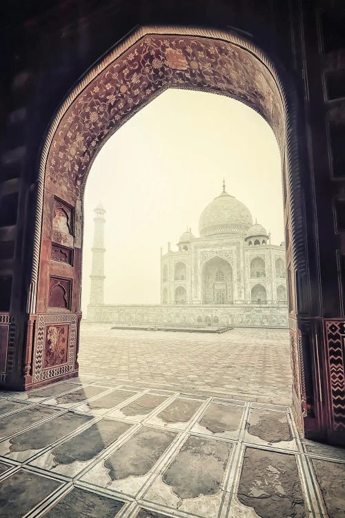 Sepia Taj