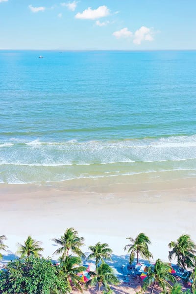 Manjik Pictures: Vietnamese Beach by Manjik Pictures