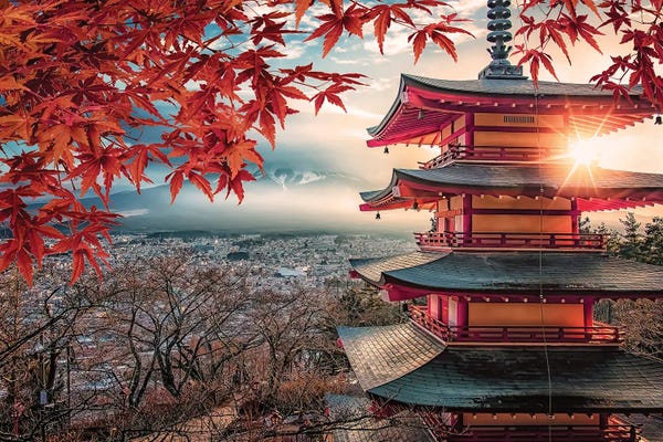 Fujiyoshida: Chureito Pagoda by Manjik Pictures