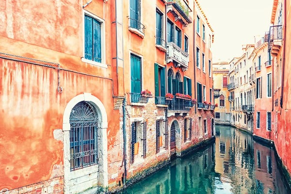 Rivers, Lakes & Waterfronts: Secret Venice by Manjik Pictures