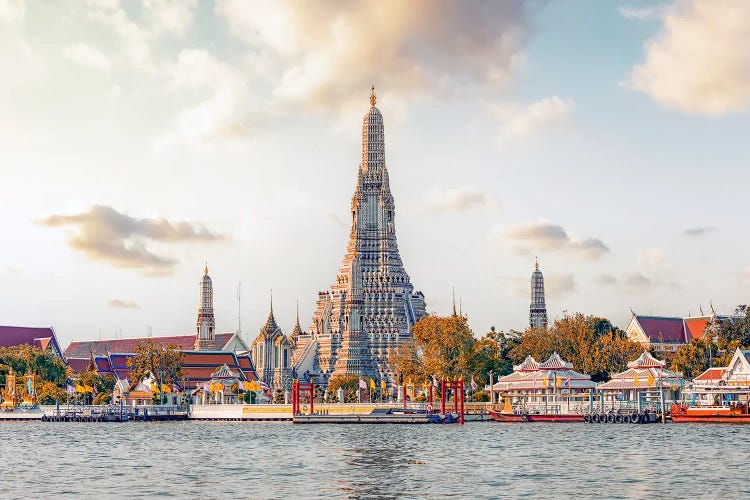 Wat Arun Temple