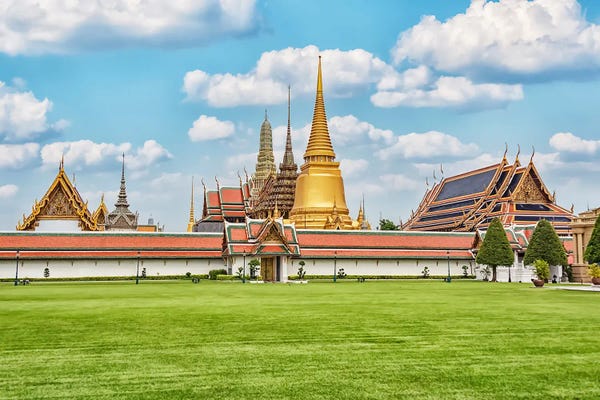 The Grand Palace: Bangkok Grand Palace by Manjik Pictures