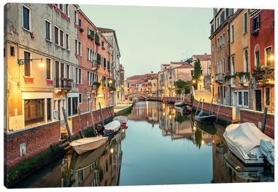 Morning Light In Venice Canvas Art Print - Manjik Pictures
