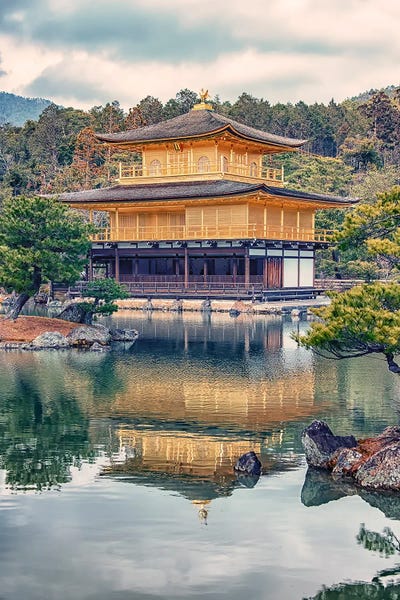 Kyoto: Kyoto Temple by Manjik Pictures