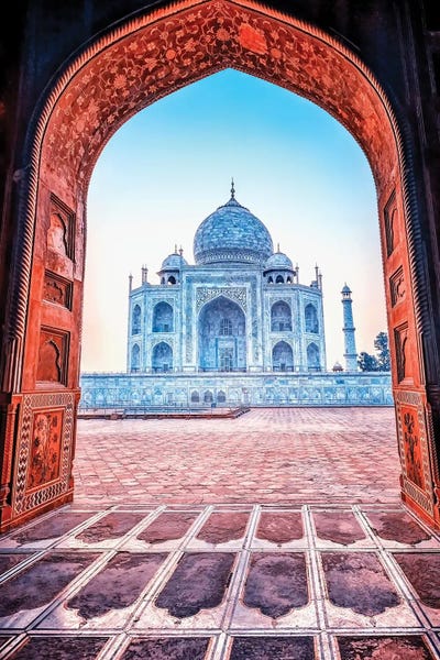 Taj Mahal: Blue Taj by Manjik Pictures