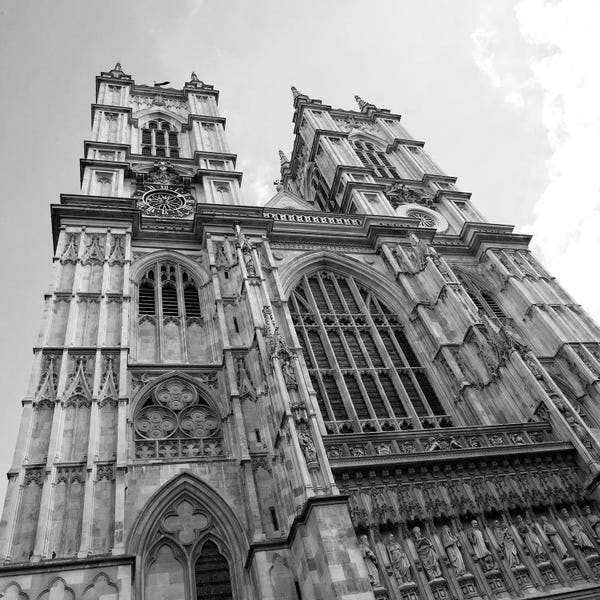 Emily Navas: London Scene IV by Emily Navas
