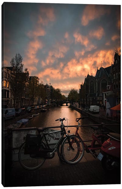 Sunset In Amsterdam Canvas Art Print - Enzo Romano