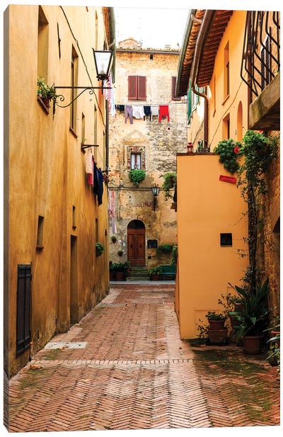 Italy, Tuscany, province of Siena, Chiusure. Hill town. Narrow passageway. Canvas Art Print - Italy Art