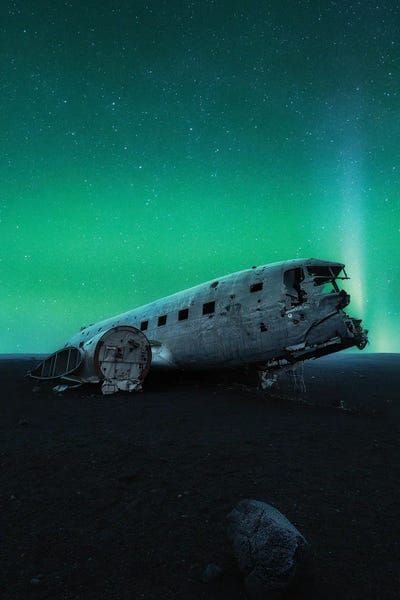 Aurora Borealis: Last Flight Green by Fabio Antenore