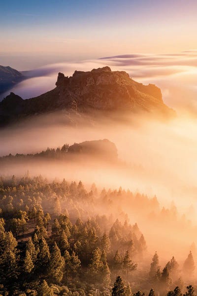 Atmospheric Photography: Canaryan Wave by Fabio Antenore