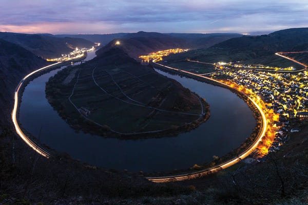 Fabian Fortmann: Golden Circle by Fabian Fortmann